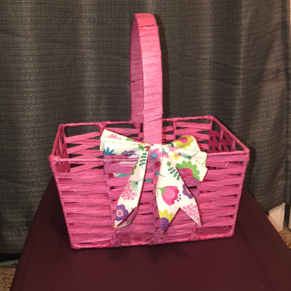 NWT Easter Basket!!